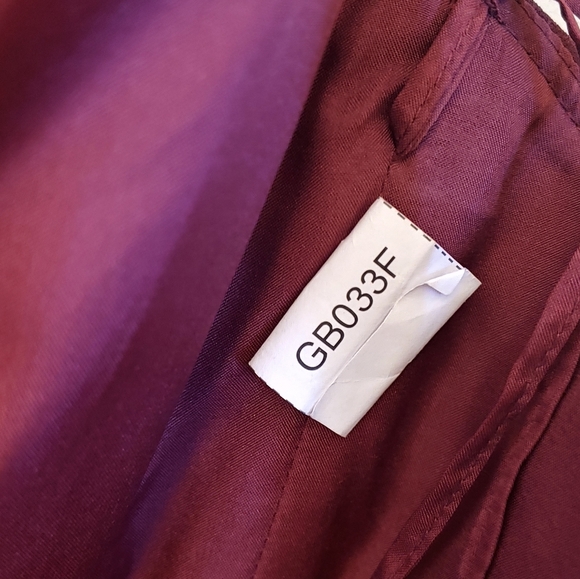 Amsale Red Sleeveless Sweetheart Gown for Weddings - Picture 5 of 7